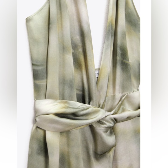 ZARA LIMITED EDITION DRESS - Picture 5 of 11